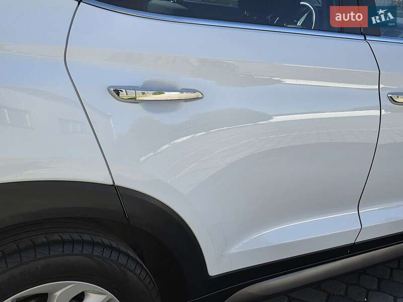 Внедорожник / Кроссовер Hyundai Tucson 2016 в Ивано-Франковске