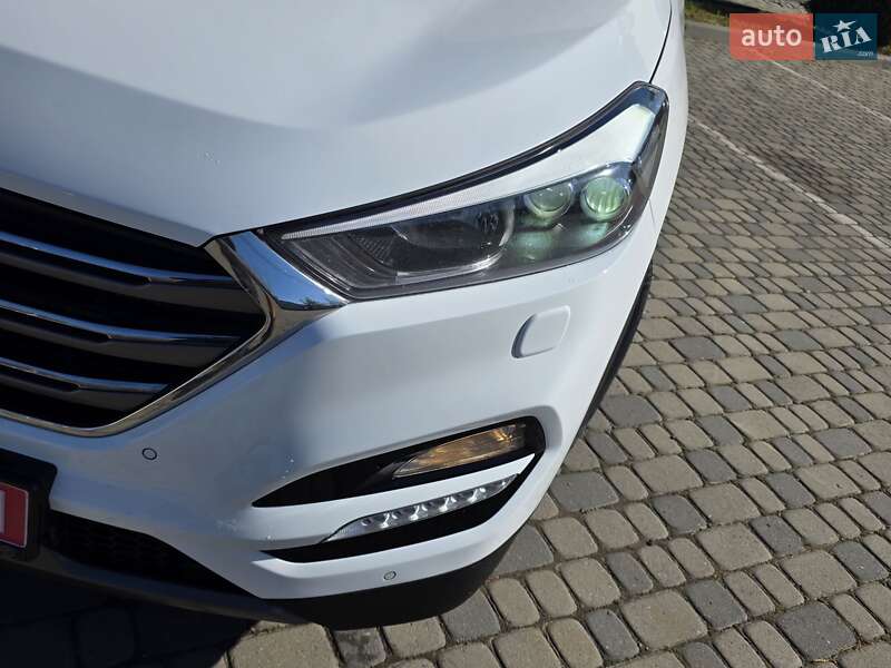Внедорожник / Кроссовер Hyundai Tucson 2016 в Ивано-Франковске