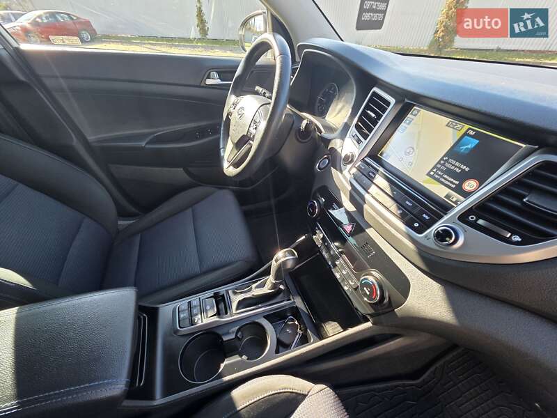 Внедорожник / Кроссовер Hyundai Tucson 2016 в Ивано-Франковске