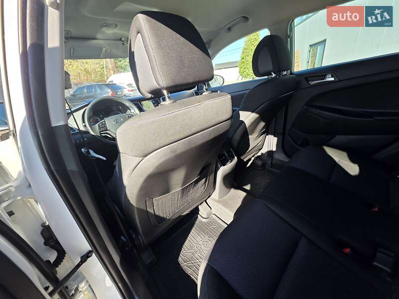 Внедорожник / Кроссовер Hyundai Tucson 2016 в Ивано-Франковске