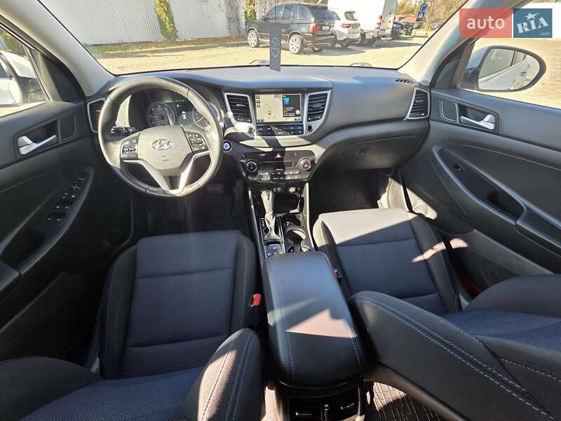 Внедорожник / Кроссовер Hyundai Tucson 2016 в Ивано-Франковске
