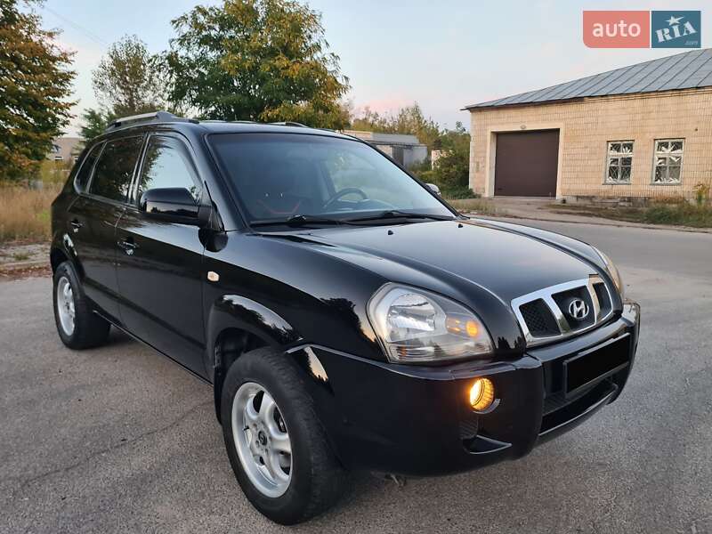 Позашляховик / Кросовер Hyundai Tucson 2006 в Шостці