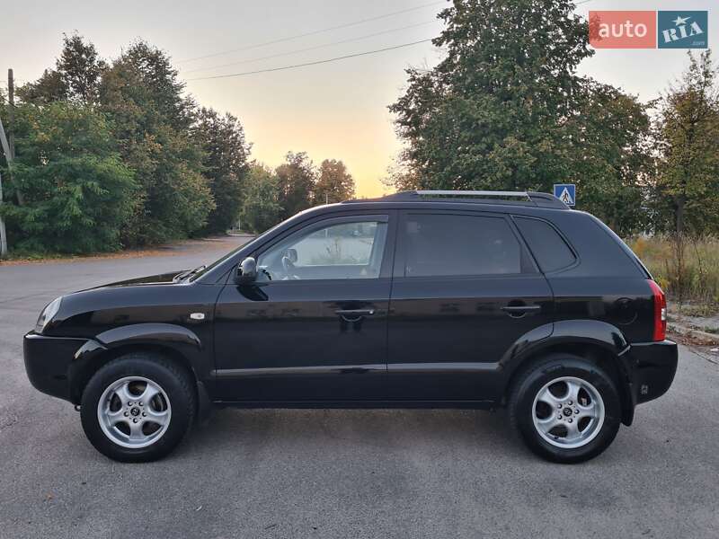 Позашляховик / Кросовер Hyundai Tucson 2006 в Шостці