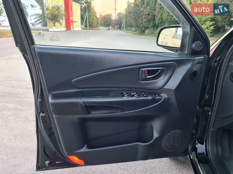 Позашляховик / Кросовер Hyundai Tucson 2006 в Шостці