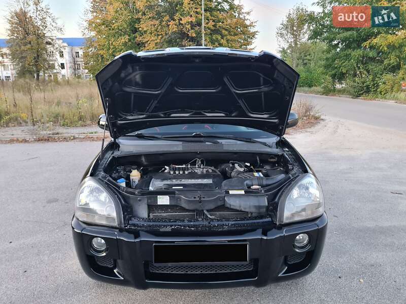 Позашляховик / Кросовер Hyundai Tucson 2006 в Шостці