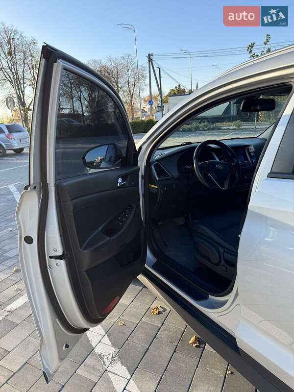 Внедорожник / Кроссовер Hyundai Tucson 2017 в Виннице фото 2 Внедорожник / Кроссовер Hyundai Tucson 2017 в Виннице