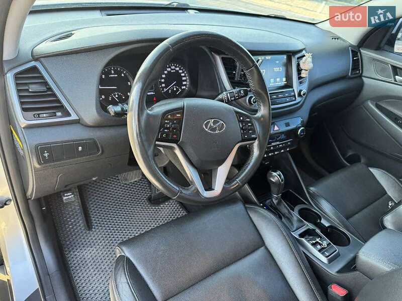 Внедорожник / Кроссовер Hyundai Tucson 2017 в Виннице фото 7 Внедорожник / Кроссовер Hyundai Tucson 2017 в Виннице