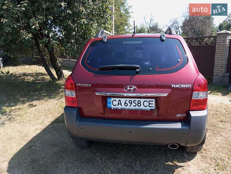 Позашляховик / Кросовер Hyundai Tucson 2008 в Києві фото 9 Позашляховик / Кросовер Hyundai Tucson 2008 в Києві