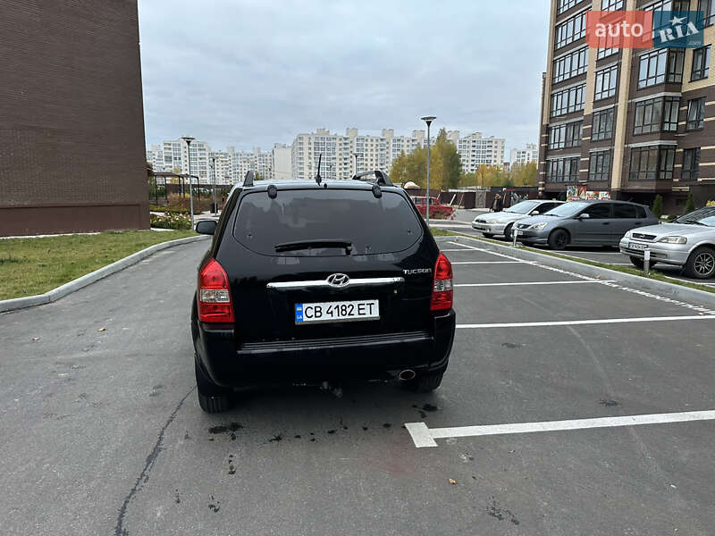 Внедорожник / Кроссовер Hyundai Tucson 2005 в Чернигове
