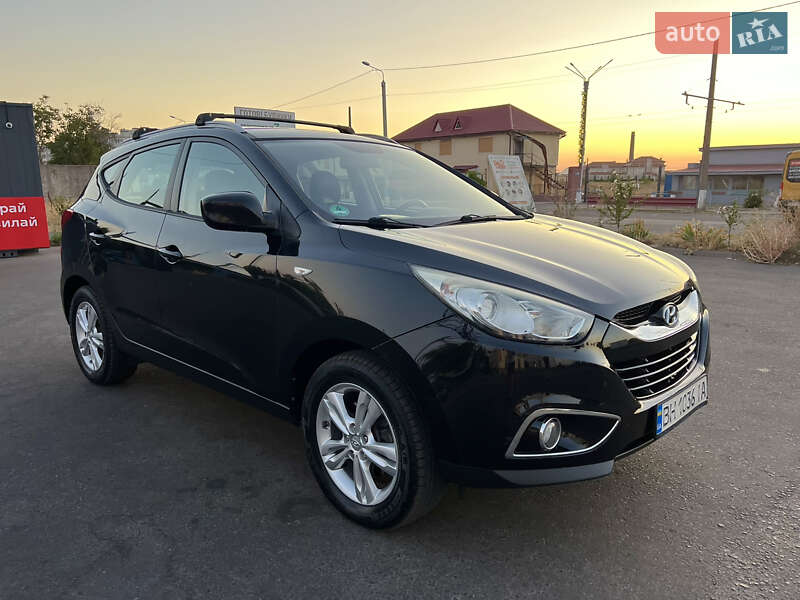 Позашляховик / Кросовер Hyundai Tucson 2013 в Одесі фото 6 Позашляховик / Кросовер Hyundai Tucson 2013 в Одесі