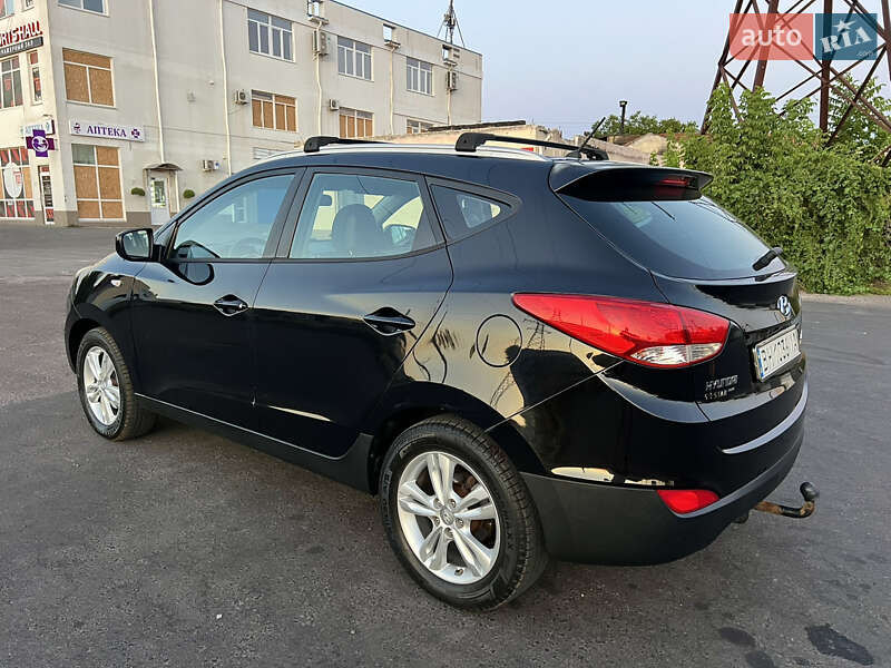 Позашляховик / Кросовер Hyundai Tucson 2013 в Одесі фото 17 Позашляховик / Кросовер Hyundai Tucson 2013 в Одесі