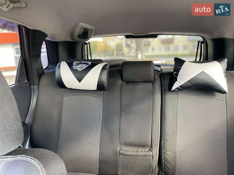 Внедорожник / Кроссовер Hyundai Tucson 2008 в Балаклее фото 10 Внедорожник / Кроссовер Hyundai Tucson 2008 в Балаклее