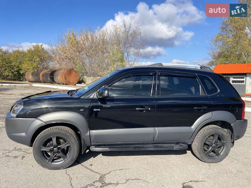 Внедорожник / Кроссовер Hyundai Tucson 2008 в Балаклее фото 3 Внедорожник / Кроссовер Hyundai Tucson 2008 в Балаклее