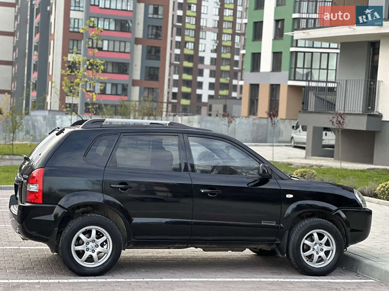 Позашляховик / Кросовер Hyundai Tucson 2007 в Тернополі