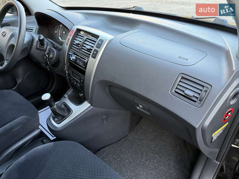 Позашляховик / Кросовер Hyundai Tucson 2009 в Гнівані
