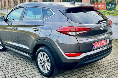 Внедорожник / Кроссовер Hyundai Tucson 2017 в 