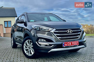 Внедорожник / Кроссовер Hyundai Tucson 2017 в 