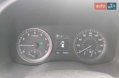 Внедорожник / Кроссовер Hyundai Tucson 2015 в  фото 8 Внедорожник / Кроссовер Hyundai Tucson 2015 в