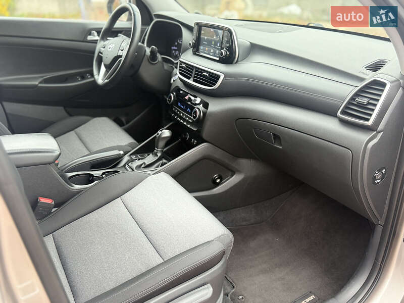 Внедорожник / Кроссовер Hyundai Tucson 2019 в Киеве фото 7 Внедорожник / Кроссовер Hyundai Tucson 2019 в Киеве