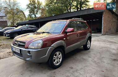 Позашляховик / Кросовер Hyundai Tucson 2008 в Чернівцях