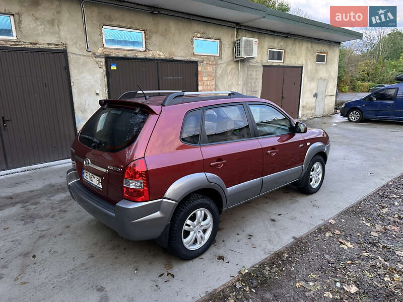 Внедорожник / Кроссовер Hyundai Tucson 2008 в Черновцах