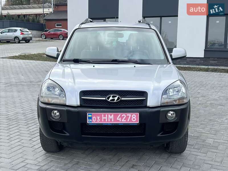Внедорожник / Кроссовер Hyundai Tucson 2005 в Ровно