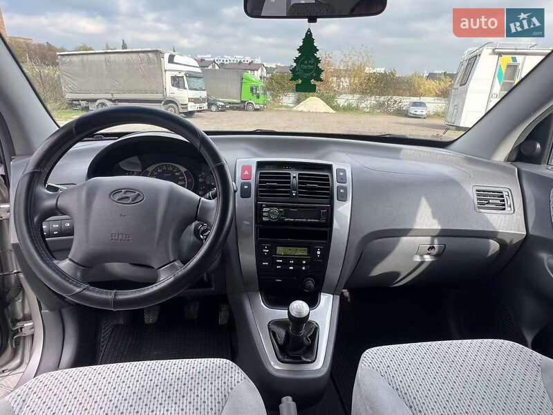 Внедорожник / Кроссовер Hyundai Tucson 2005 в Ровно