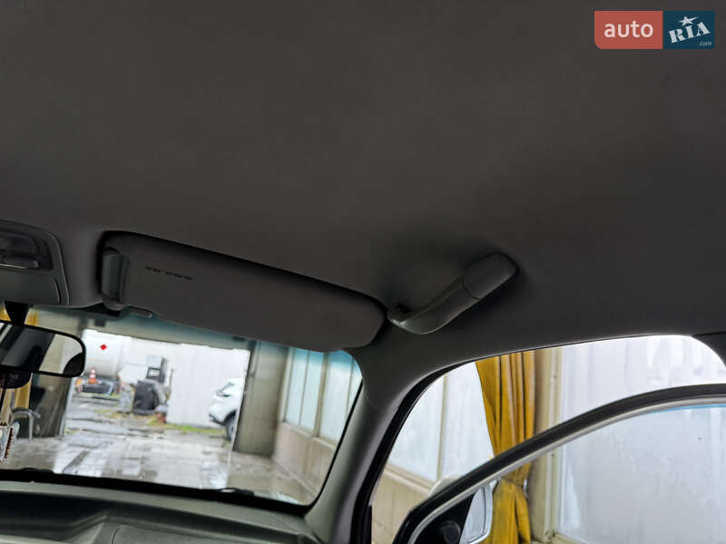 Позашляховик / Кросовер Hyundai Tucson 2013 в Києві фото 24 Позашляховик / Кросовер Hyundai Tucson 2013 в Києві