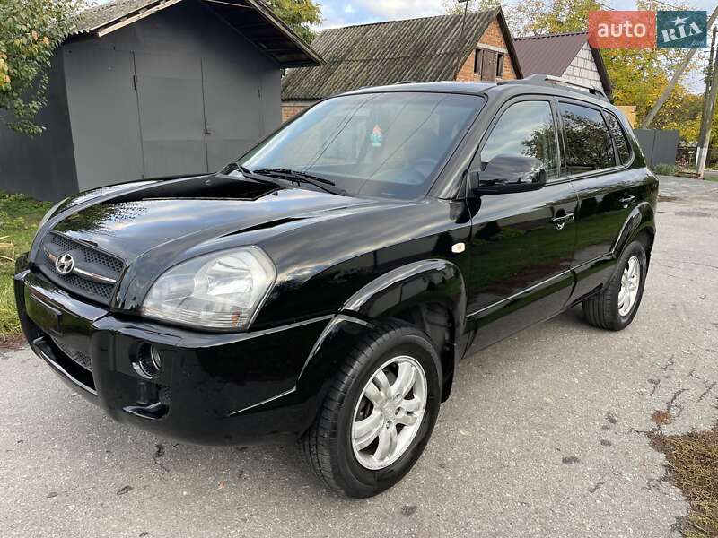 Внедорожник / Кроссовер Hyundai Tucson 2005 в Хороле фото 12 Внедорожник / Кроссовер Hyundai Tucson 2005 в Хороле