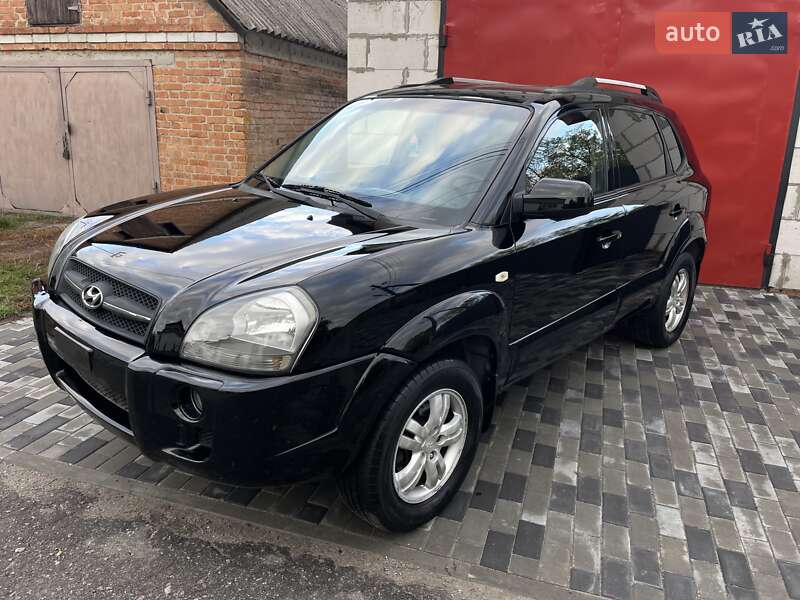 Внедорожник / Кроссовер Hyundai Tucson 2005 в Хороле фото 13 Внедорожник / Кроссовер Hyundai Tucson 2005 в Хороле