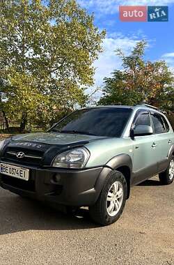 Внедорожник / Кроссовер Hyundai Tucson 2006 в Николаеве Внедорожник / Кроссовер Hyundai Tucson 2006 в Николаеве