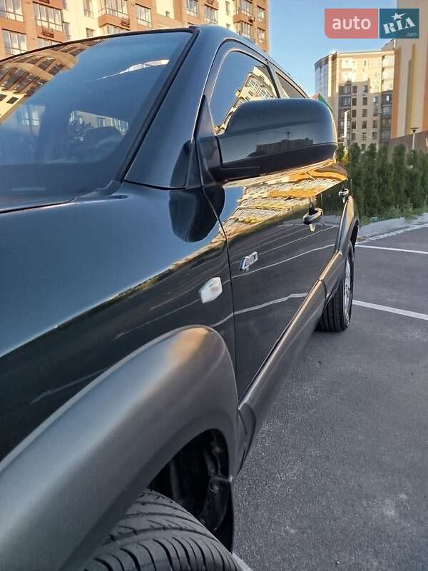 Позашляховик / Кросовер Hyundai Tucson 2007 в Чернігові фото 5 Позашляховик / Кросовер Hyundai Tucson 2007 в Чернігові