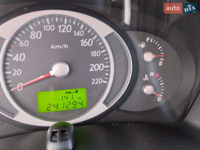 Позашляховик / Кросовер Hyundai Tucson 2007 в Івано-Франківську