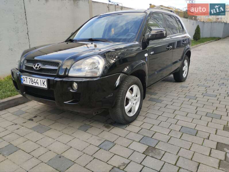 Позашляховик / Кросовер Hyundai Tucson 2007 в Івано-Франківську