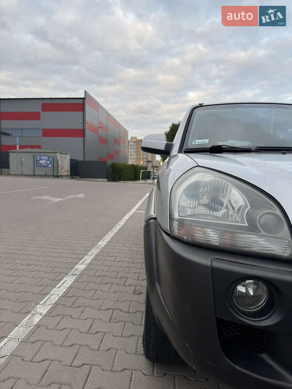 Внедорожник / Кроссовер Hyundai Tucson 2007 в Софиевской Борщаговке