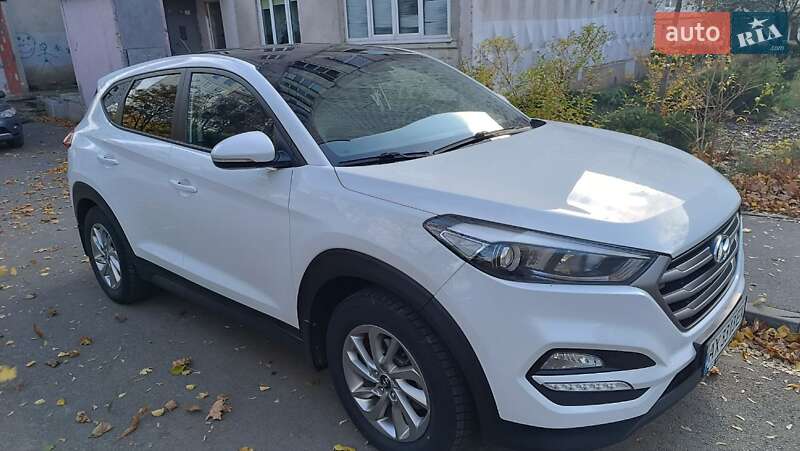 Позашляховик / Кросовер Hyundai Tucson 2016 в Харкові фото 5 Позашляховик / Кросовер Hyundai Tucson 2016 в Харкові