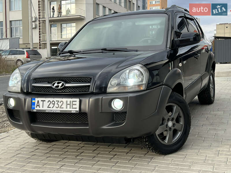 Позашляховик / Кросовер Hyundai Tucson 2006 в Тернополі фото 2 Позашляховик / Кросовер Hyundai Tucson 2006 в Тернополі