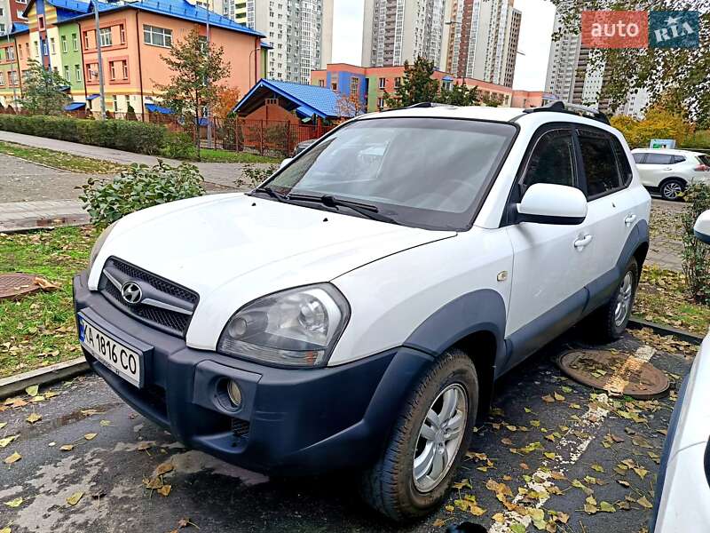 Внедорожник / Кроссовер Hyundai Tucson 2012 в Киеве