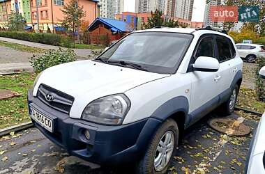 Позашляховик / Кросовер Hyundai Tucson 2012 в  фото 8 Позашляховик / Кросовер Hyundai Tucson 2012 в