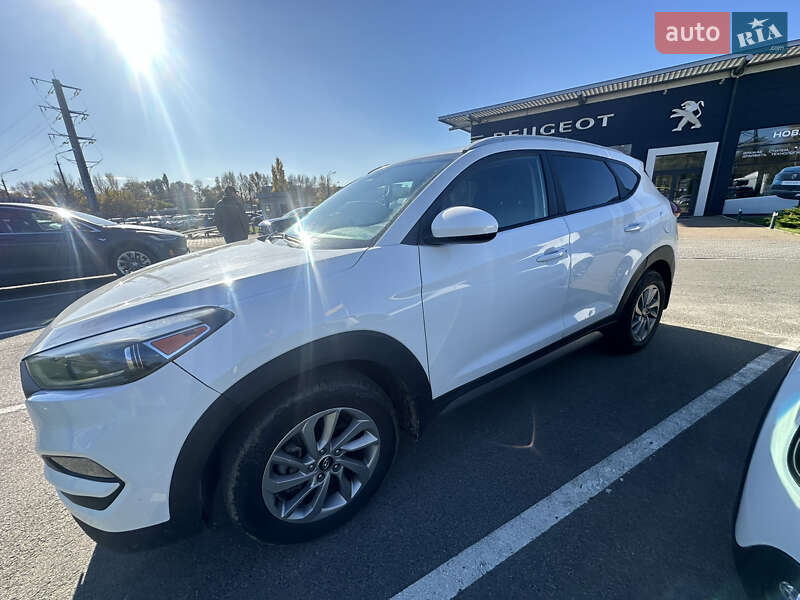Внедорожник / Кроссовер Hyundai Tucson 2016 в Киеве фото 22 Внедорожник / Кроссовер Hyundai Tucson 2016 в Киеве