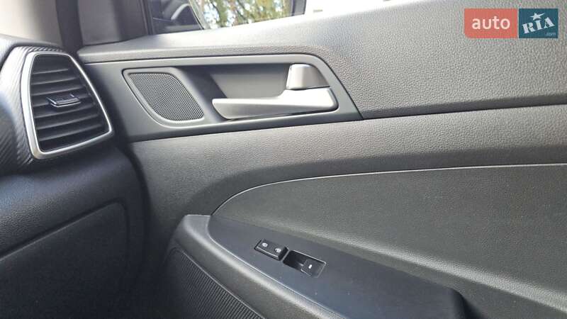 Позашляховик / Кросовер Hyundai Tucson 2019 в Чернівцях фото 30 Позашляховик / Кросовер Hyundai Tucson 2019 в Чернівцях