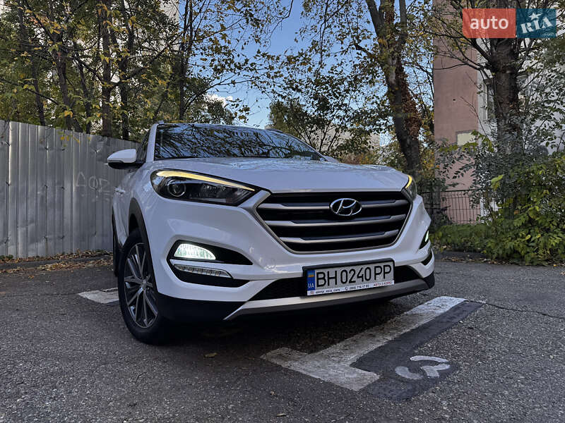 Внедорожник / Кроссовер Hyundai Tucson 2016 в Одессе фото 3 Внедорожник / Кроссовер Hyundai Tucson 2016 в Одессе
