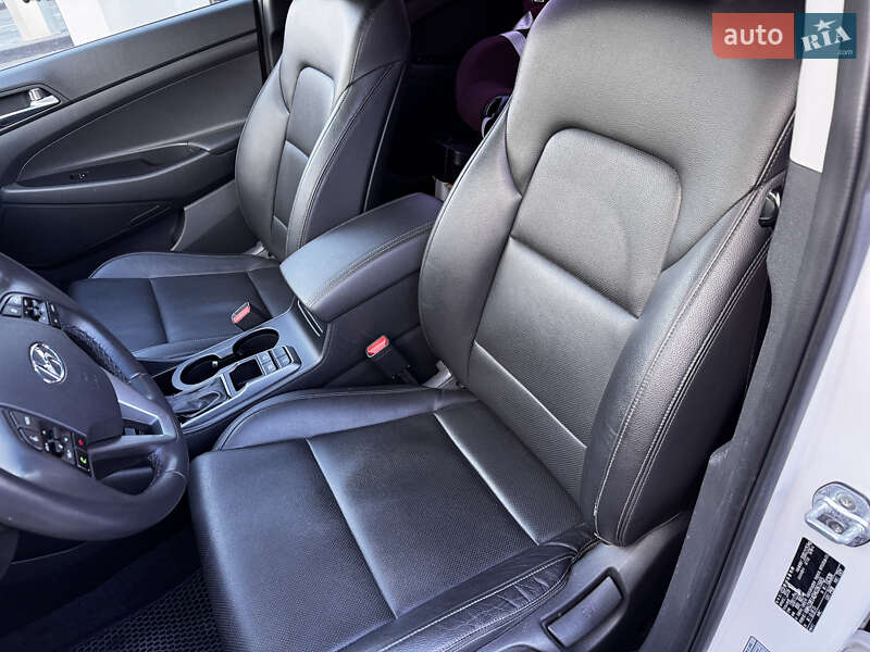 Внедорожник / Кроссовер Hyundai Tucson 2016 в Одессе фото 13 Внедорожник / Кроссовер Hyundai Tucson 2016 в Одессе