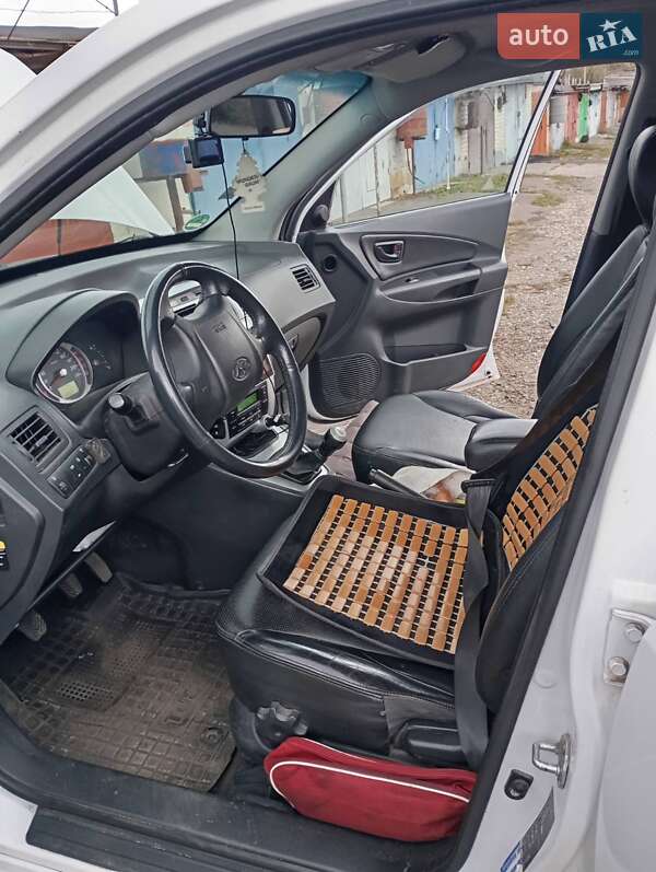 Внедорожник / Кроссовер Hyundai Tucson 2008 в Хмельницком фото 7 Внедорожник / Кроссовер Hyundai Tucson 2008 в Хмельницком