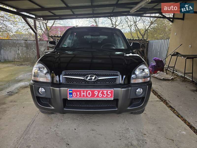 Внедорожник / Кроссовер Hyundai Tucson 2009 в Гусятине фото 18 Внедорожник / Кроссовер Hyundai Tucson 2009 в Гусятине