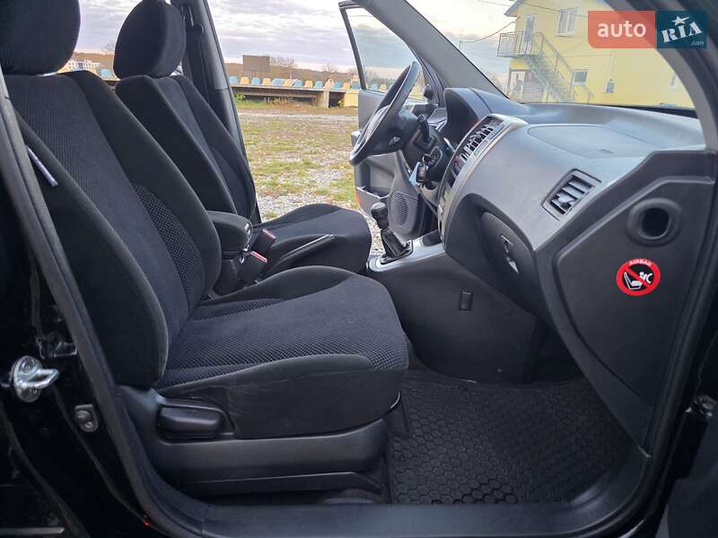 Внедорожник / Кроссовер Hyundai Tucson 2009 в Гусятине фото 42 Внедорожник / Кроссовер Hyundai Tucson 2009 в Гусятине