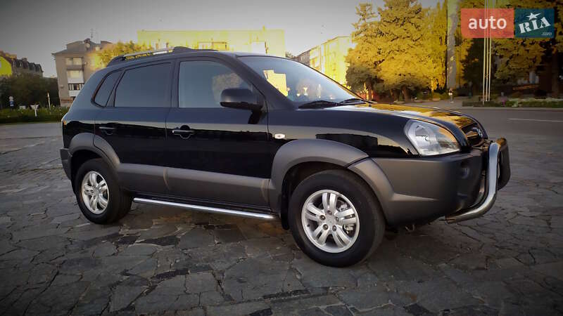 Внедорожник / Кроссовер Hyundai Tucson 2007 в Кременчуге