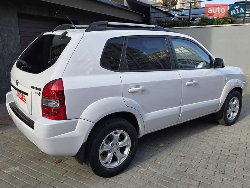 Внедорожник / Кроссовер Hyundai Tucson 2009 в Тернополе фото 10 Внедорожник / Кроссовер Hyundai Tucson 2009 в Тернополе