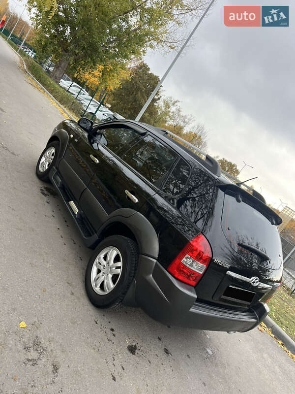 Внедорожник / Кроссовер Hyundai Tucson 2007 в Каменском