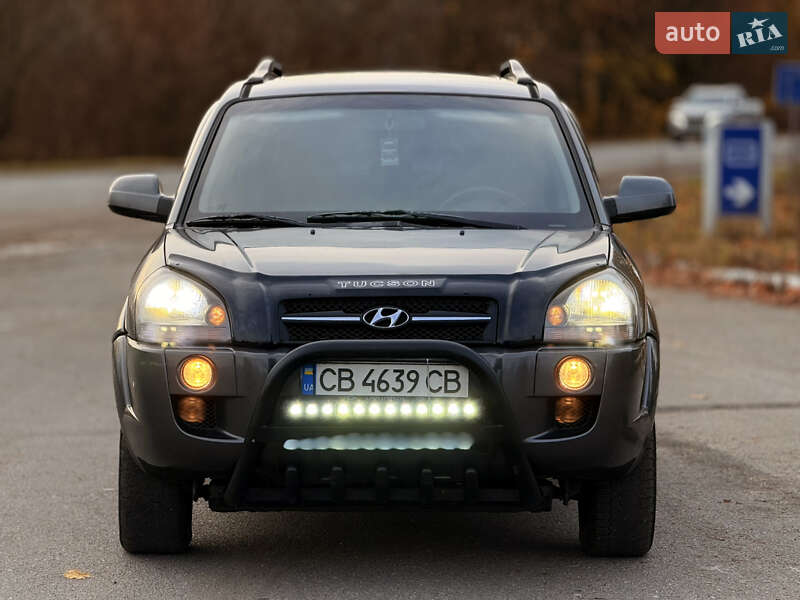 Внедорожник / Кроссовер Hyundai Tucson 2008 в Мене